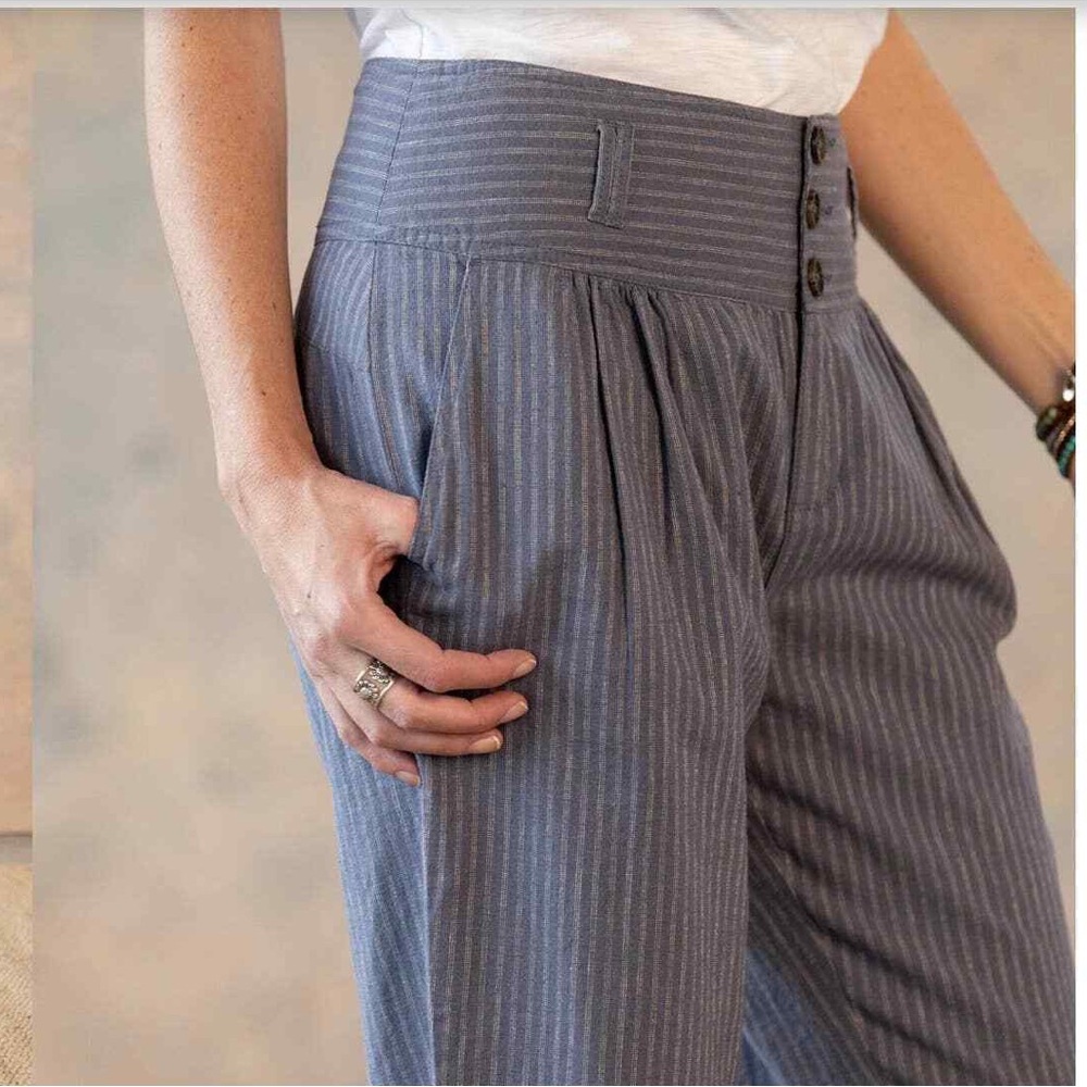 Sundance Amelia Pants Size 6 New without tags
